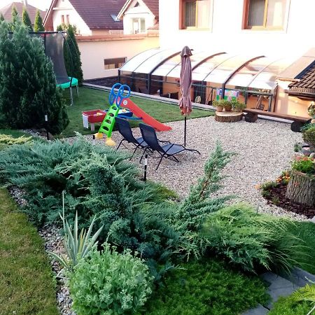 Brezno 2 Izbovy Apartman Sabi Eksteriør billede